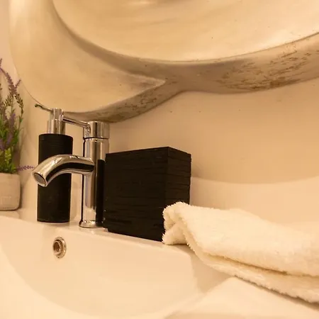 Beachome4u4 / Carcavelos Apartamento