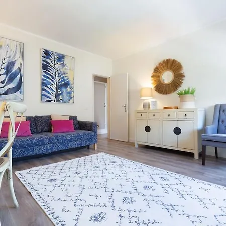 Beachome4u4 / Carcavelos * Parede