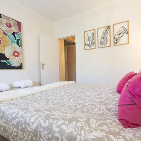 Beachome4u4 / Carcavelos Appartement Parede