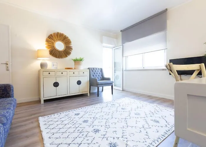 公寓 Beachome4u4 / Carcavelos 帕雷迪